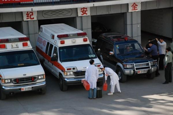 洪湖市救护车转院